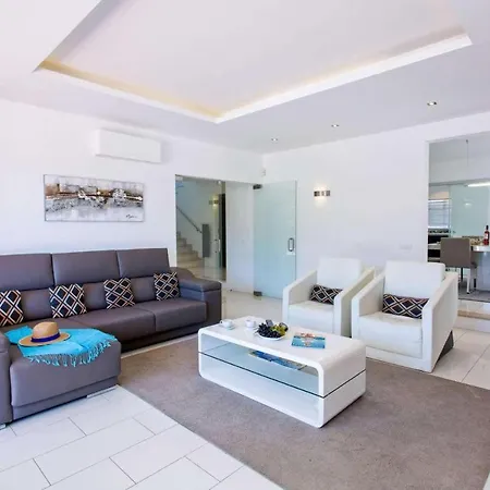 Villa Alfamar